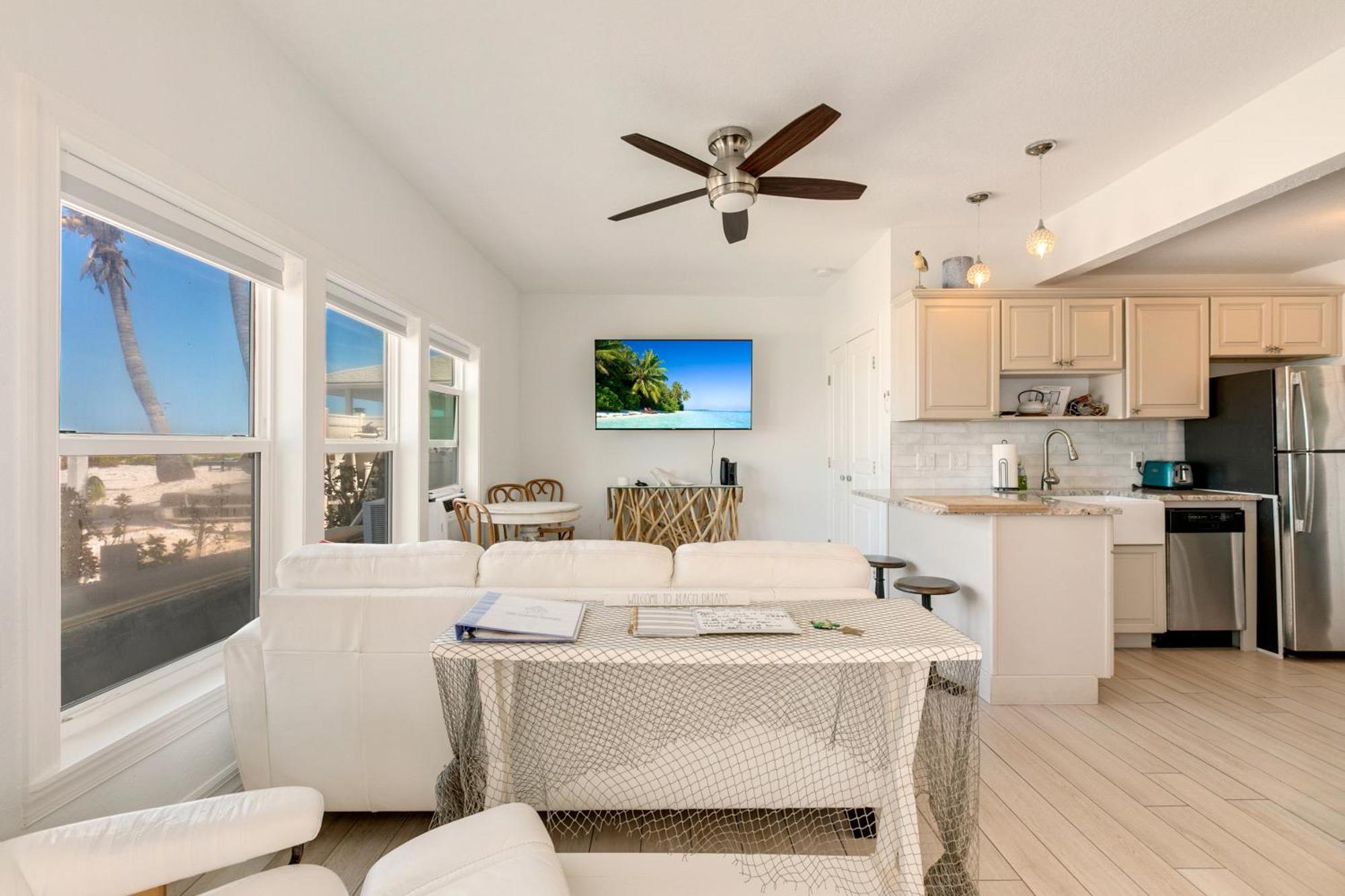 Beach Dreams Resort Bradenton Beach Eksteriør billede